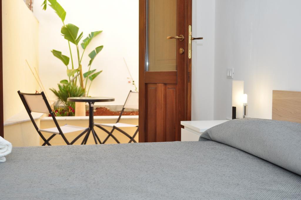Rooms And Breakfast Zefiro ซานวิโต โลคาโป ห้อง รูปภาพ