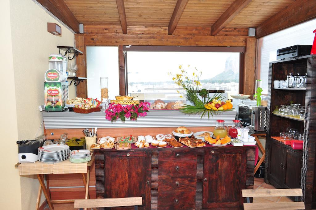 Rooms And Breakfast Zefiro ซานวิโต โลคาโป ภายนอก รูปภาพ
