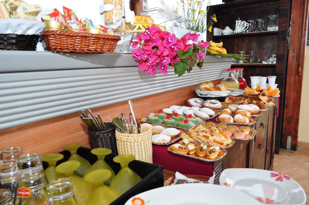 Rooms And Breakfast Zefiro ซานวิโต โลคาโป ภายนอก รูปภาพ