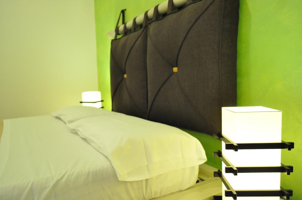 Rooms And Breakfast Zefiro ซานวิโต โลคาโป ห้อง รูปภาพ