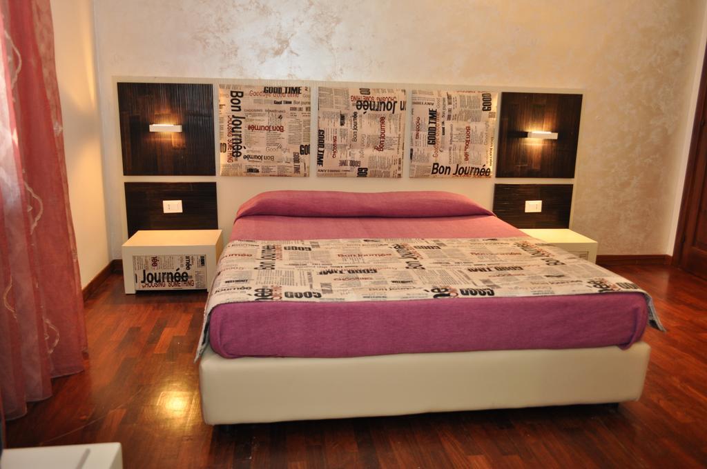 Rooms And Breakfast Zefiro ซานวิโต โลคาโป ห้อง รูปภาพ