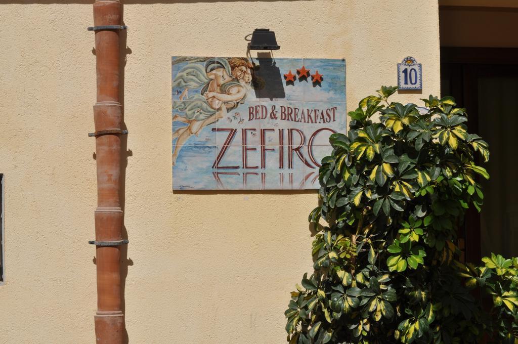 Rooms And Breakfast Zefiro ซานวิโต โลคาโป ภายนอก รูปภาพ